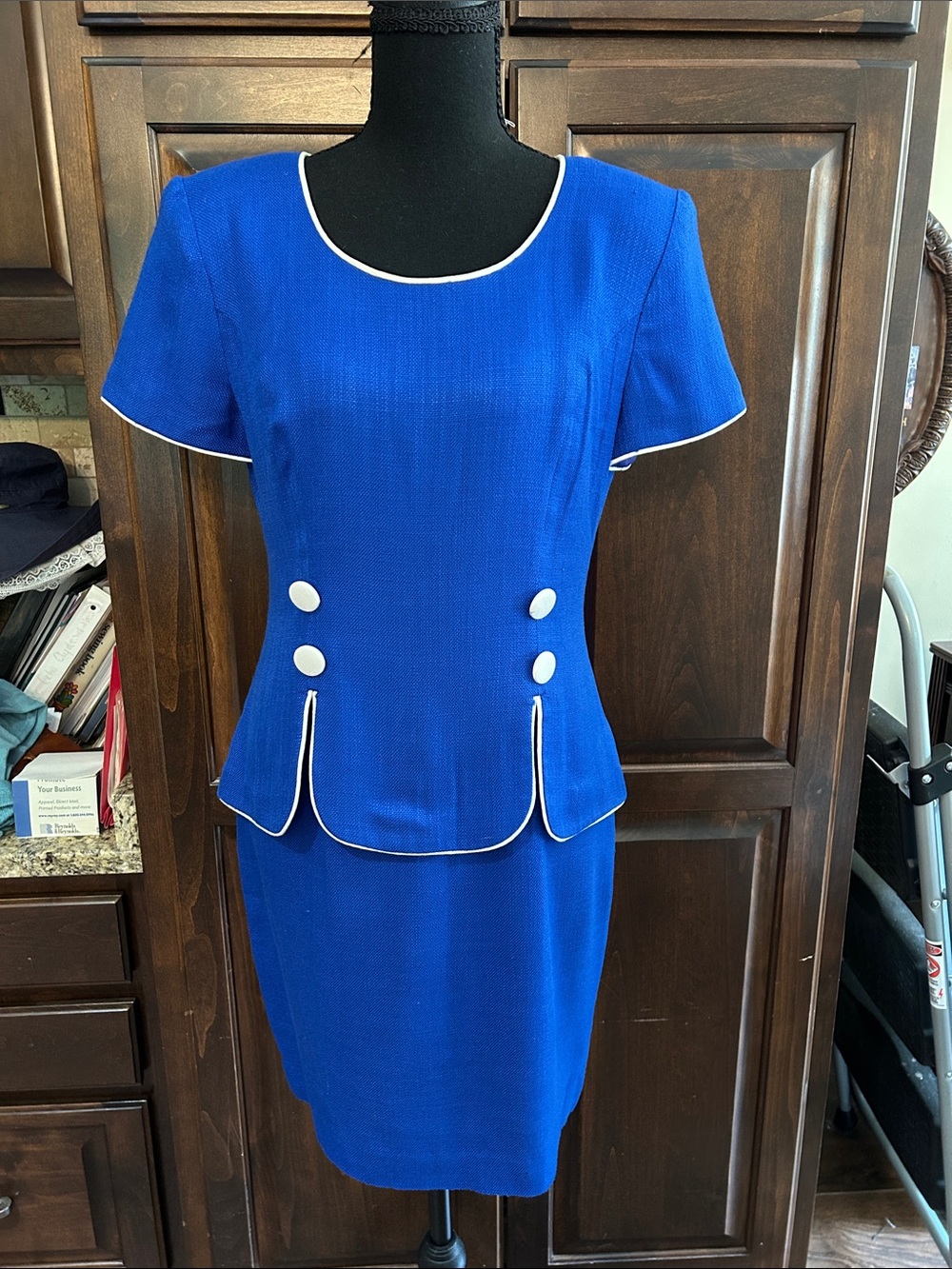 1990’s Donna Ricco Sz 6 Royal Blue Short Sleeve Peplum Dress with White Trim
